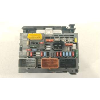CAJA RELES / FUSIBLES 9675878480 BSMR0500 