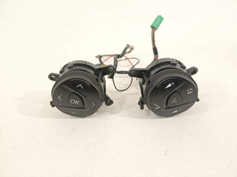 MANDO VOLANTE AM5T14K147AA 