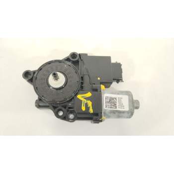 MOTOR ELEVALUNAS DELANTERO IZQUIERDO 82450Q0520 