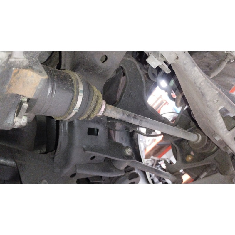 Recambio de transmision trasera derecha para subaru outback (b15) active referencia OEM IAM   