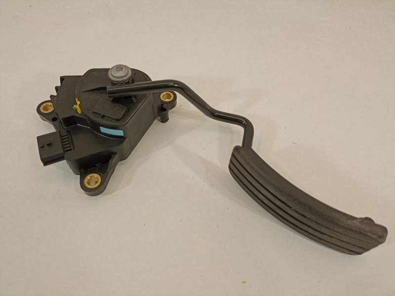 POTENCIOMETRO PEDAL 8200297342 