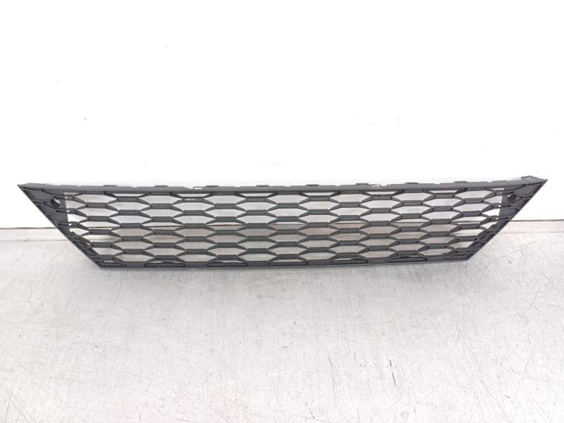 REJILLA PARAGOLPES DELANTERO 5F0853667A 