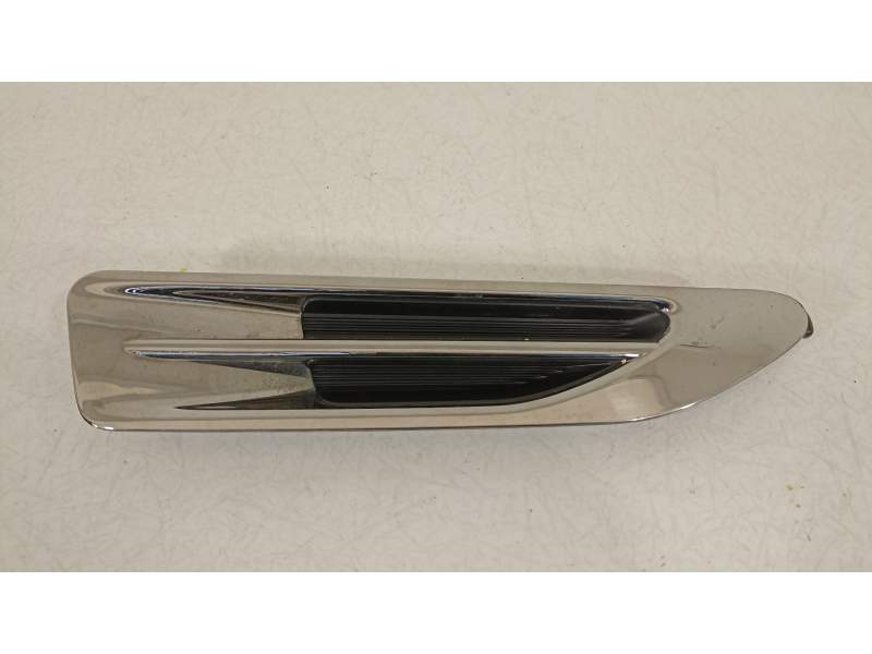 MOLDURA 87772D4000 