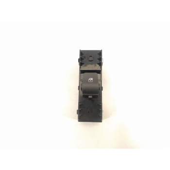 MANDO ELEVALUNAS DELANTERO DERECHO 93581G3010 