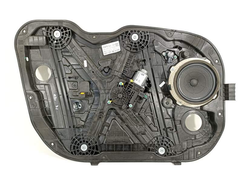 ELEVALUNAS DELANTERO IZQUIERDO 82470G4150 81310G3040 82450G4010