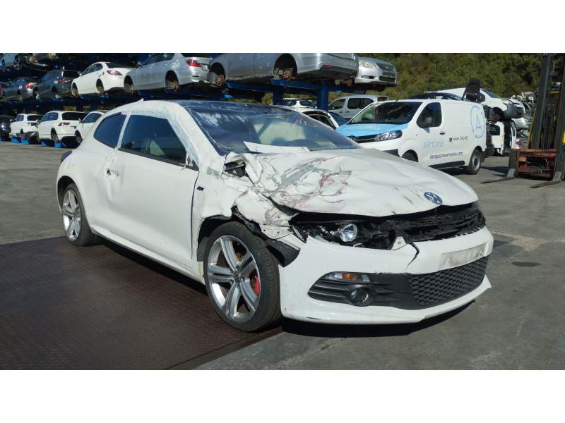 volkswagen scirocco iii (137, 138) del año 2014
