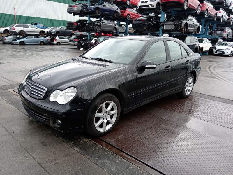 mercedes-benz clase c (w203) del año 2005