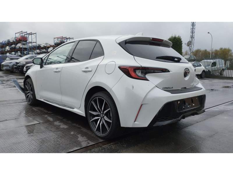 toyota corolla fastback (_e21_) del año 2025