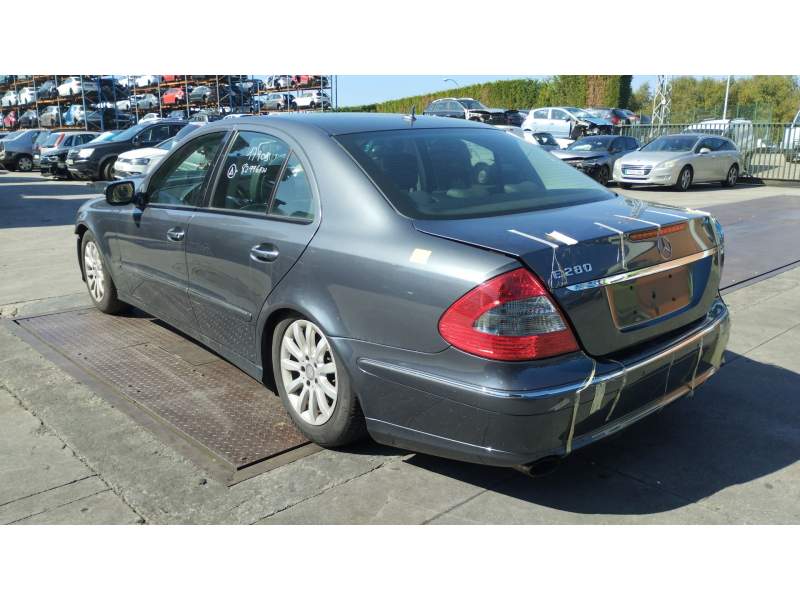 mercedes-benz clase e (w211) del año 2008