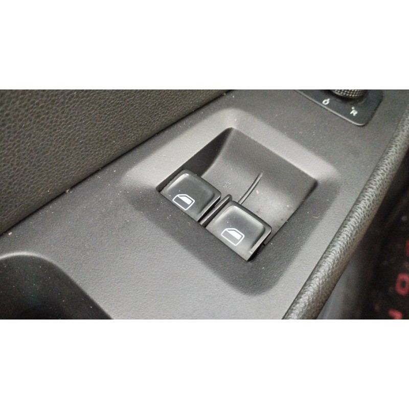 Recambio de mando elevalunas delantero izquierdo para seat leon sc (5f5) style referencia OEM IAM   