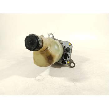 BOMBA DIRECCION 9V613K514AC 31202089AF 