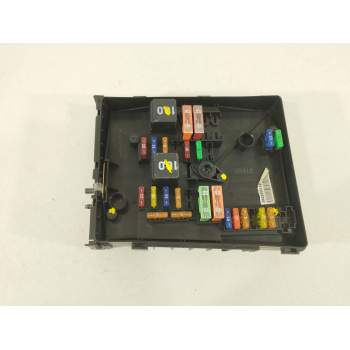 CAJA RELES / FUSIBLES 1K0937125D 