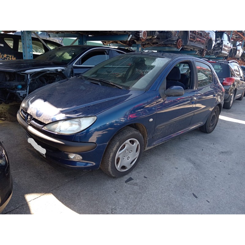 peugeot 206 berlina del año 2001