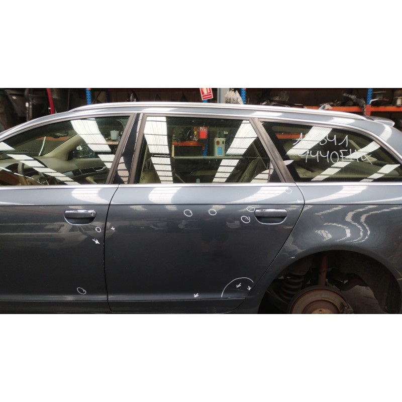 Recambio de puerta trasera izquierda para audi a6 avant (4f5) 3.2 fsi quattro referencia OEM IAM   