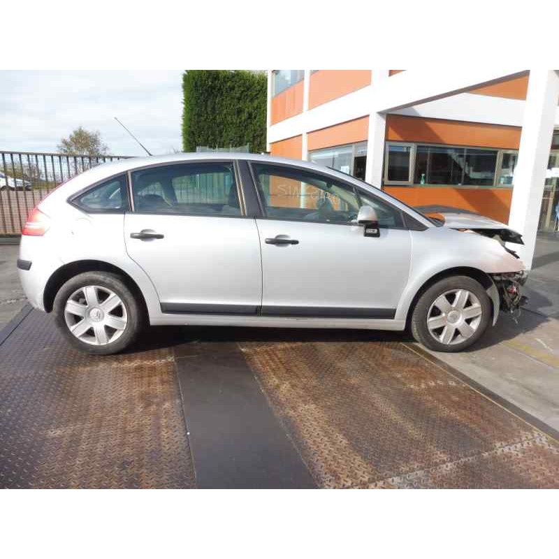 citroen c4 berlina del año 2006