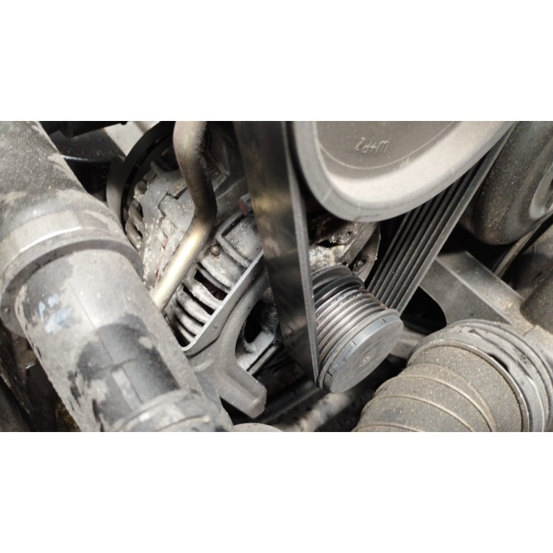 Recambio de alternador para mercedes clase clk (w209) cabrio 200 compressor (209.442) referencia OEM IAM A2711540802  