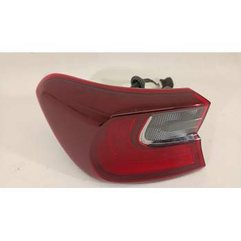 PILOTO TRASERO IZQUIERDO 92401J7000 