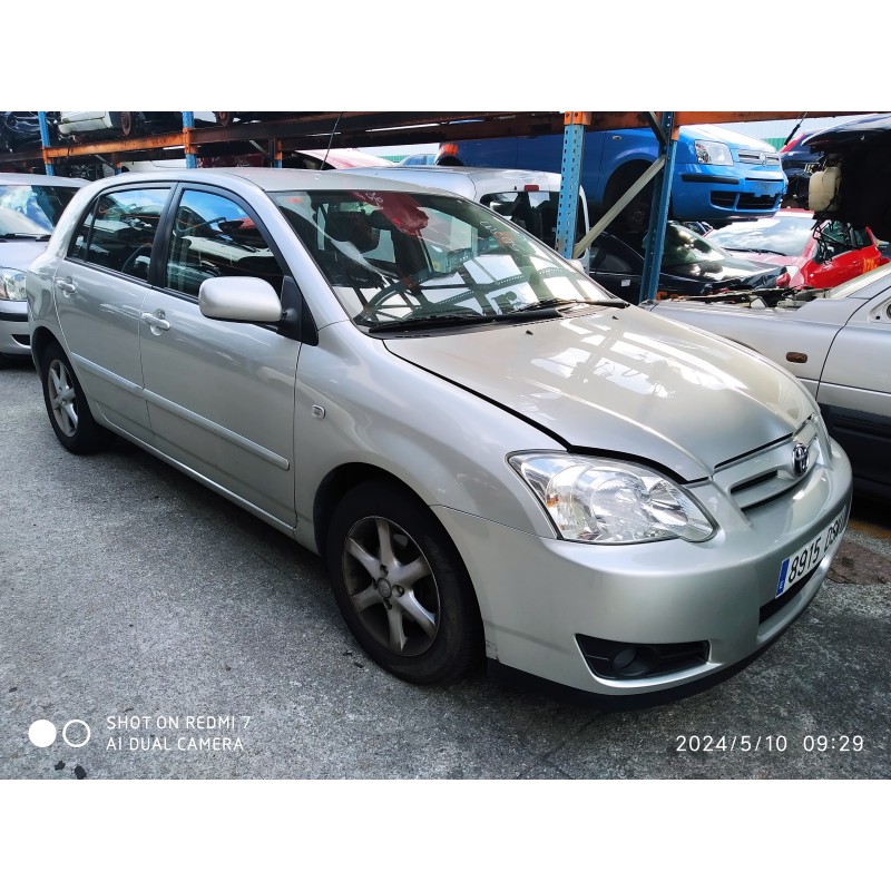 toyota corolla (e12) del año 2005