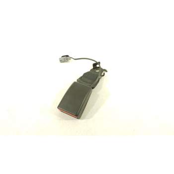 ENGANCHE CINTURON TRASERO IZQUIERDO 878164678R 