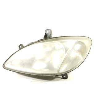 FARO IZQUIERDO A639820016164 24670300 24670100L