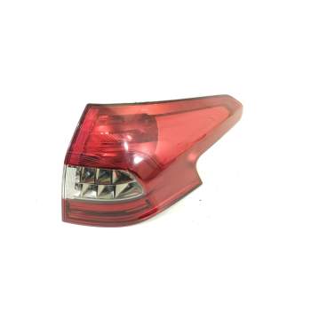 PILOTO TRASERO DERECHO 28734G VPAX8X13404AX 