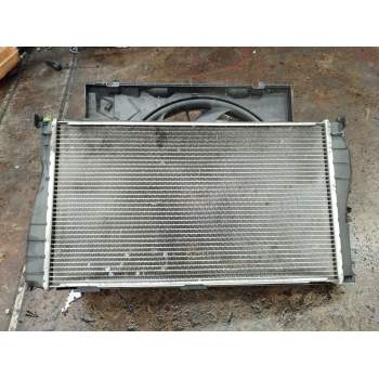 Recambio de radiador agua para bmw 3 (e90) 320 d referencia OEM IAM 17117788903 3094174 3052883