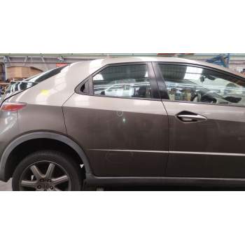 Recambio de puerta trasera derecha para honda civic viii hatchback (fn, fk) 1.8 (fn1, fk2) referencia OEM IAM   