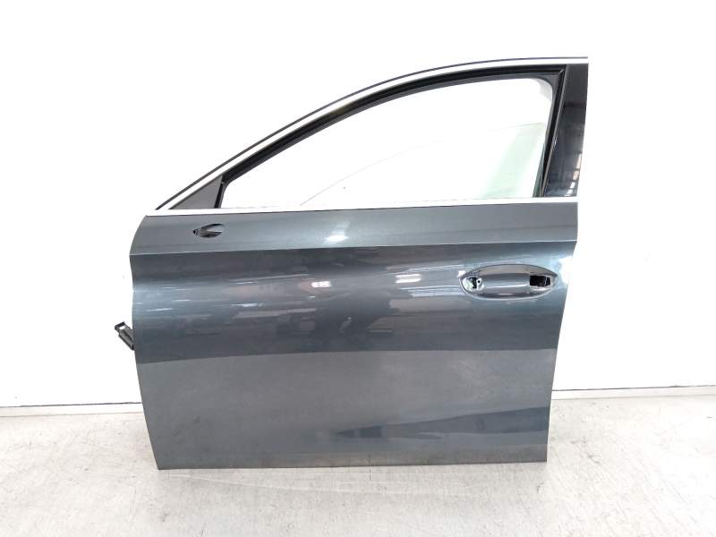PUERTA DELANTERA IZQUIERDA 5FA831051A 
