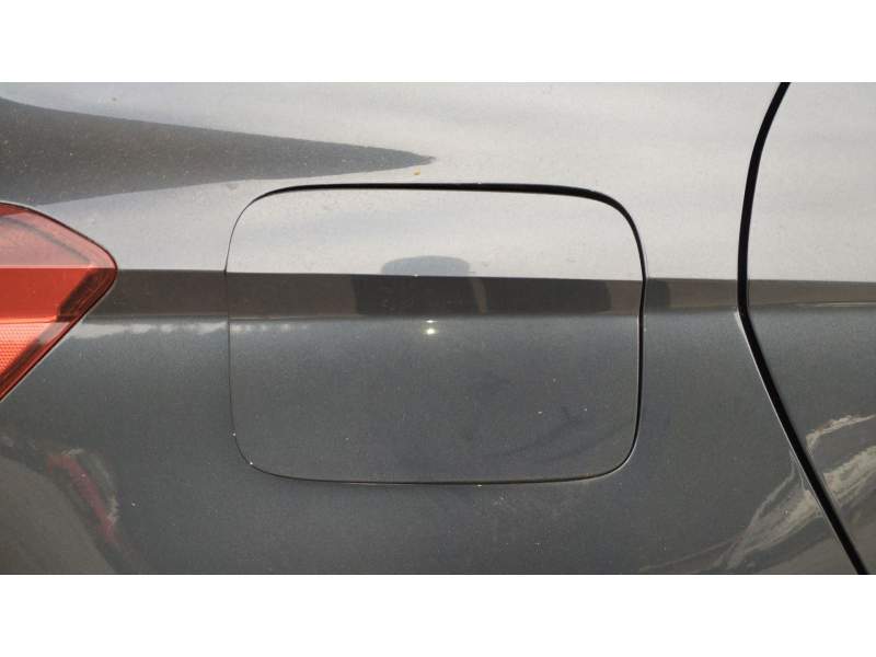 TAPA EXTERIOR COMBUSTIBLE 6F0809905J 6F0809905H 8V0862159A