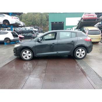 RENAULT MEGANE III Hatchback (BZ0/1_, B3_) de desguace