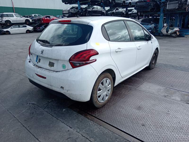 peugeot 208 i (ca_, cc_) del año 2017