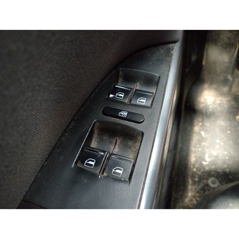 Recambio de mando elevalunas delantero izquierdo para seat leon (1p1) reference referencia OEM IAM   