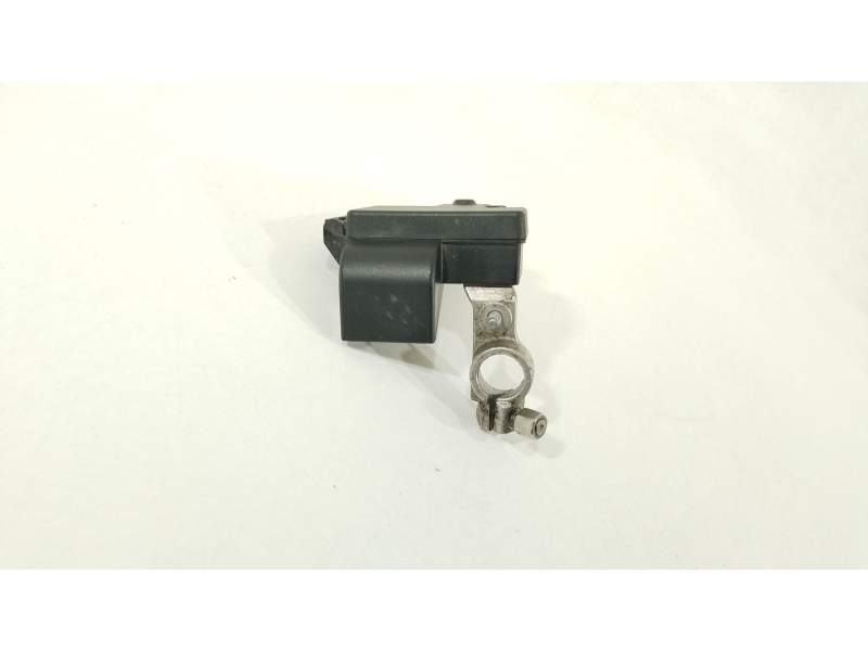 CAJA RELES / FUSIBLES 5WA937548C 