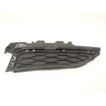 REJILLA PARAGOLPES DERECHA 86566J9000 