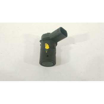 PUNTERA PARAGOLPES TRASERA DERECHA 8200049264 