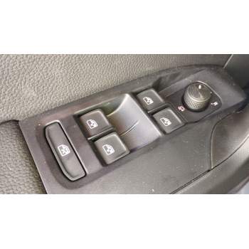 MANDO ELEVALUNAS DELANTERO IZQUIERDO 5G0959857F 