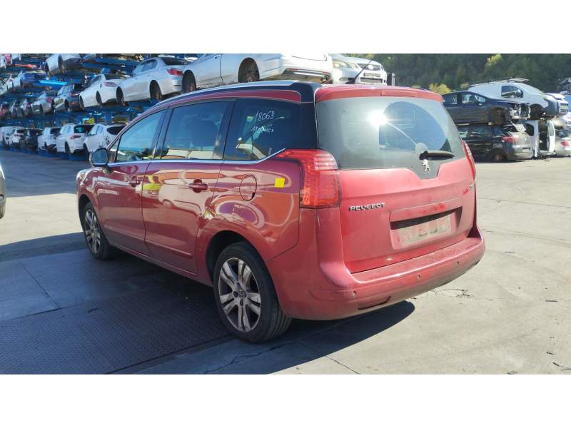 peugeot 5008 (0u_, 0e_) del año 2011