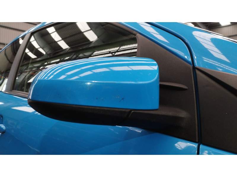 RETROVISOR DERECHO 879100H081 