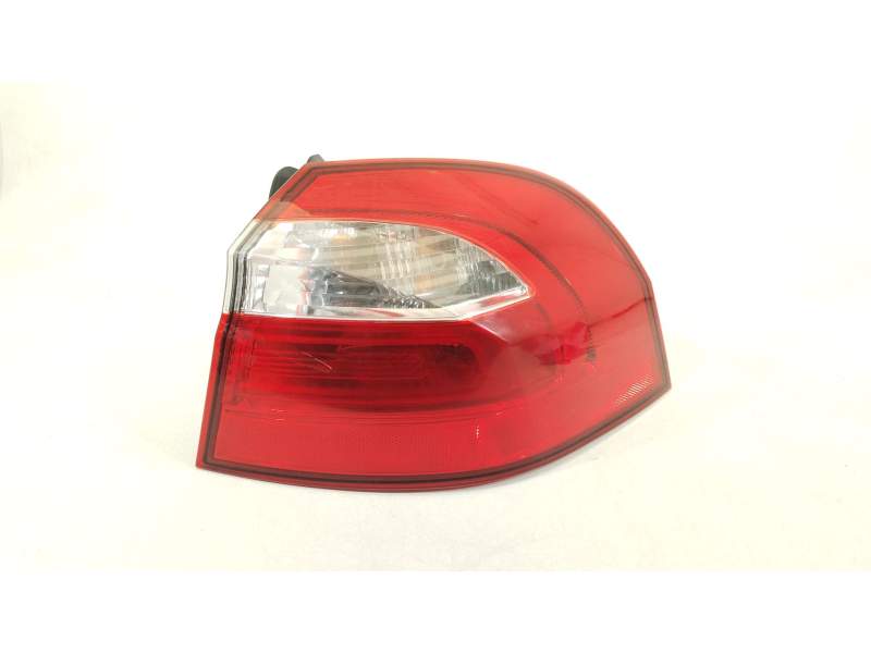 PILOTO TRASERO DERECHO 924021W2 924021W210 