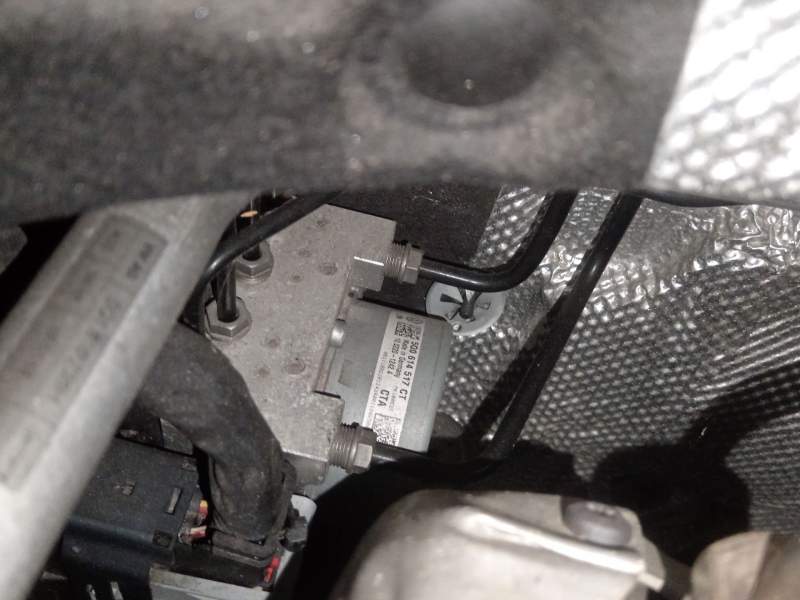 ABS 5Q0614517CT 10022012424 