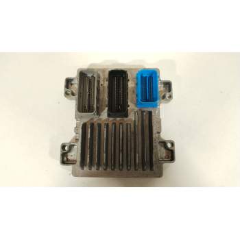 Recambio de centralita motor uce para opel corsa e (x15) 1.4 (08, 68) referencia OEM IAM 12695605  