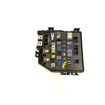 CAJA RELES / FUSIBLES 38250SMGE01 SMG01