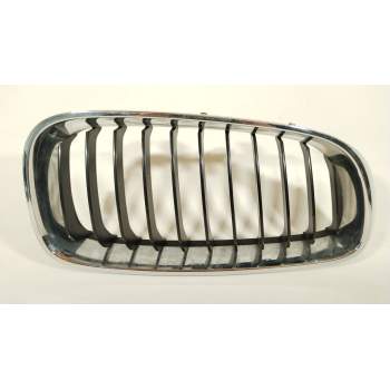REJILLA DELANTERA 51135A3D032 
