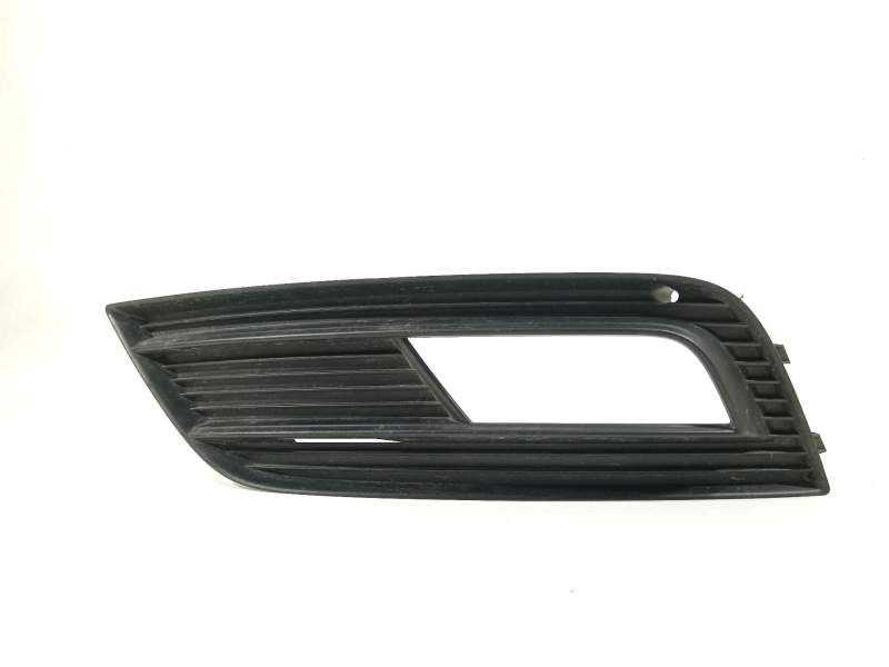 REJILLA PARAGOLPES IZQUIERDA 8K0807681K 