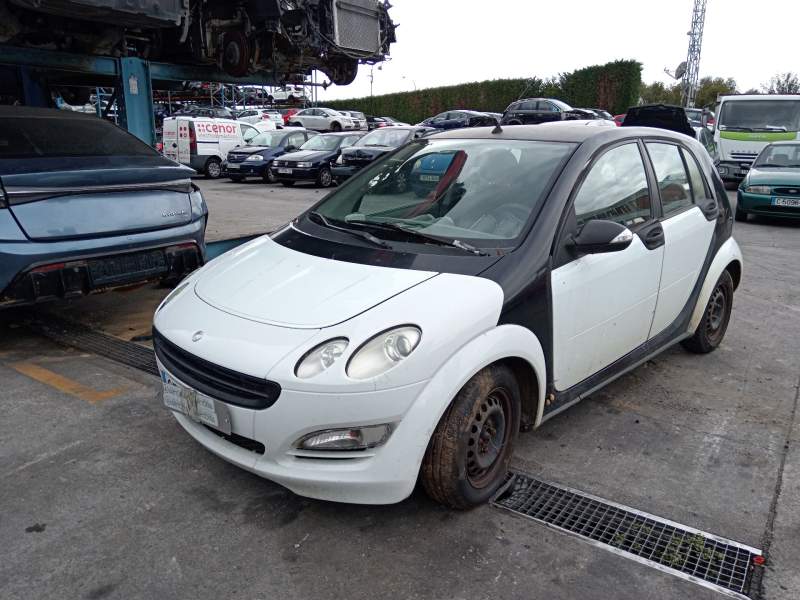 SMART FORFOUR (454)