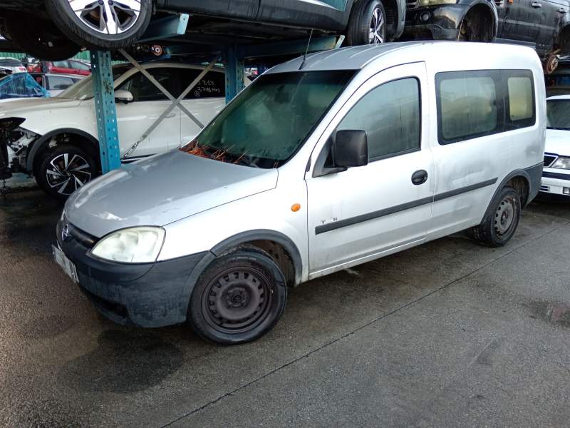 OPEL COMBO TOUR