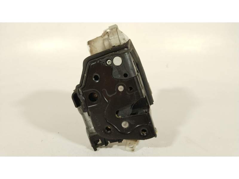 CERRADURA PUERTA DELANTERA IZQUIERDA 8J1837015F 