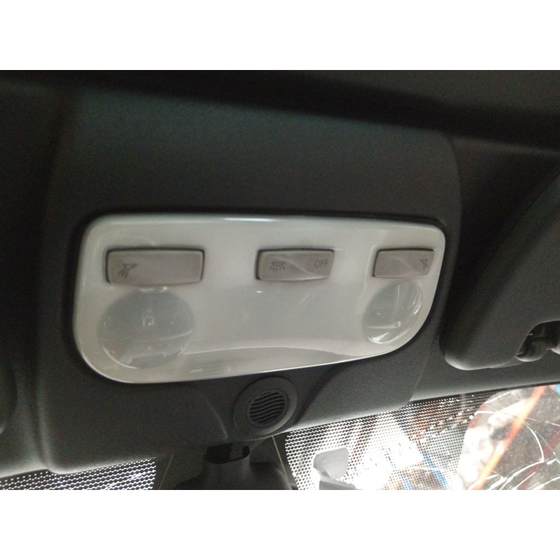 Recambio de luz interior para renault megane iii coupe bose edition referencia OEM IAM   