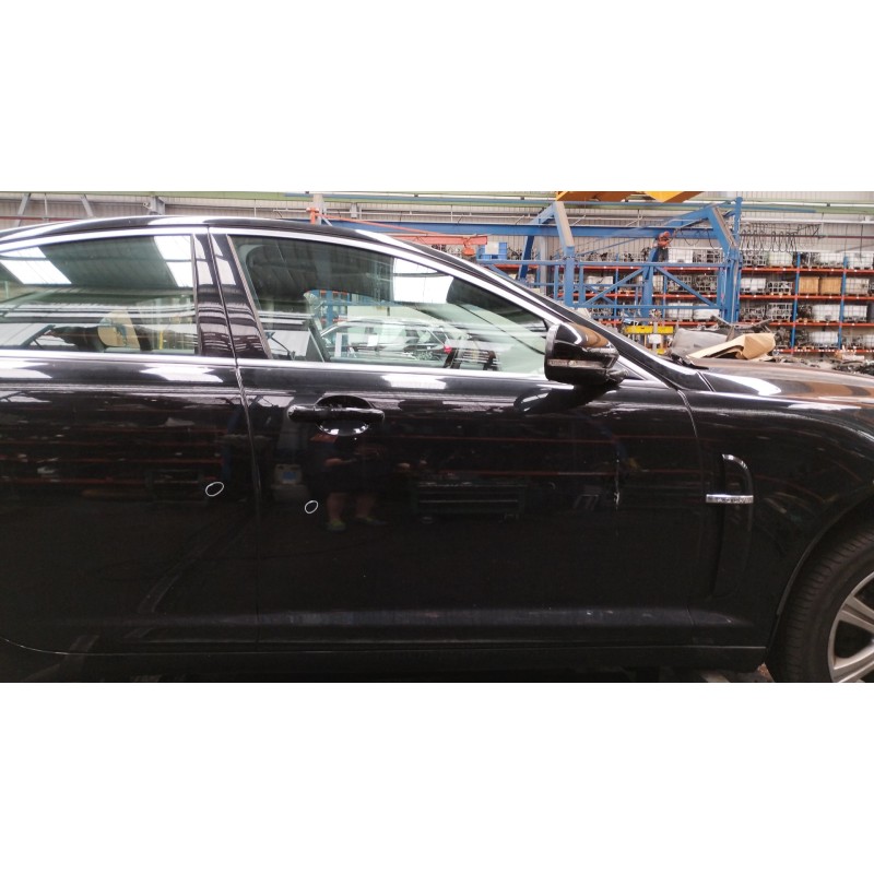 Recambio de puerta delantera derecha para jaguar xf 3.0 v6 diesel luxury referencia OEM IAM   