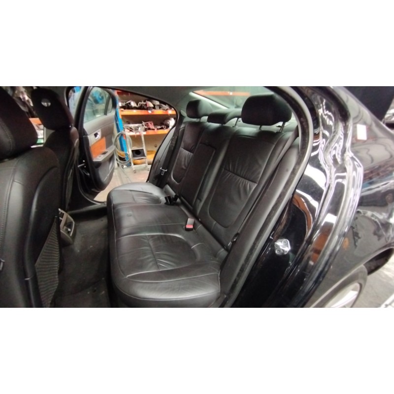 Recambio de asientos traseros para jaguar xf 3.0 v6 diesel luxury referencia OEM IAM   